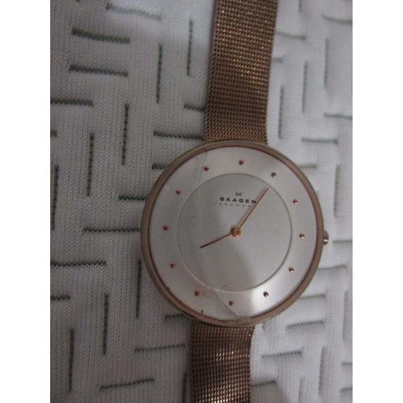 Skagen SKW2142 Gitte Rose-tone Stainless Steel Mesh Watch LOT OF 2 -PARTS/REPAIR main image 12